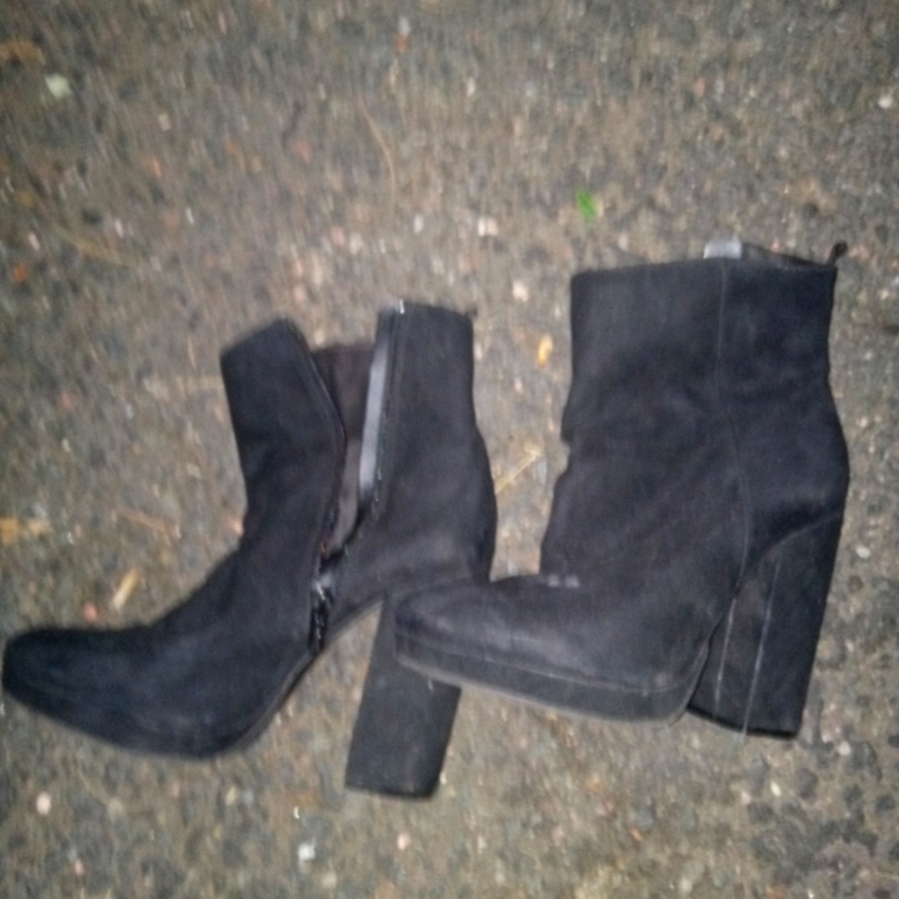 Heeled Ankle Boots Size 7.5